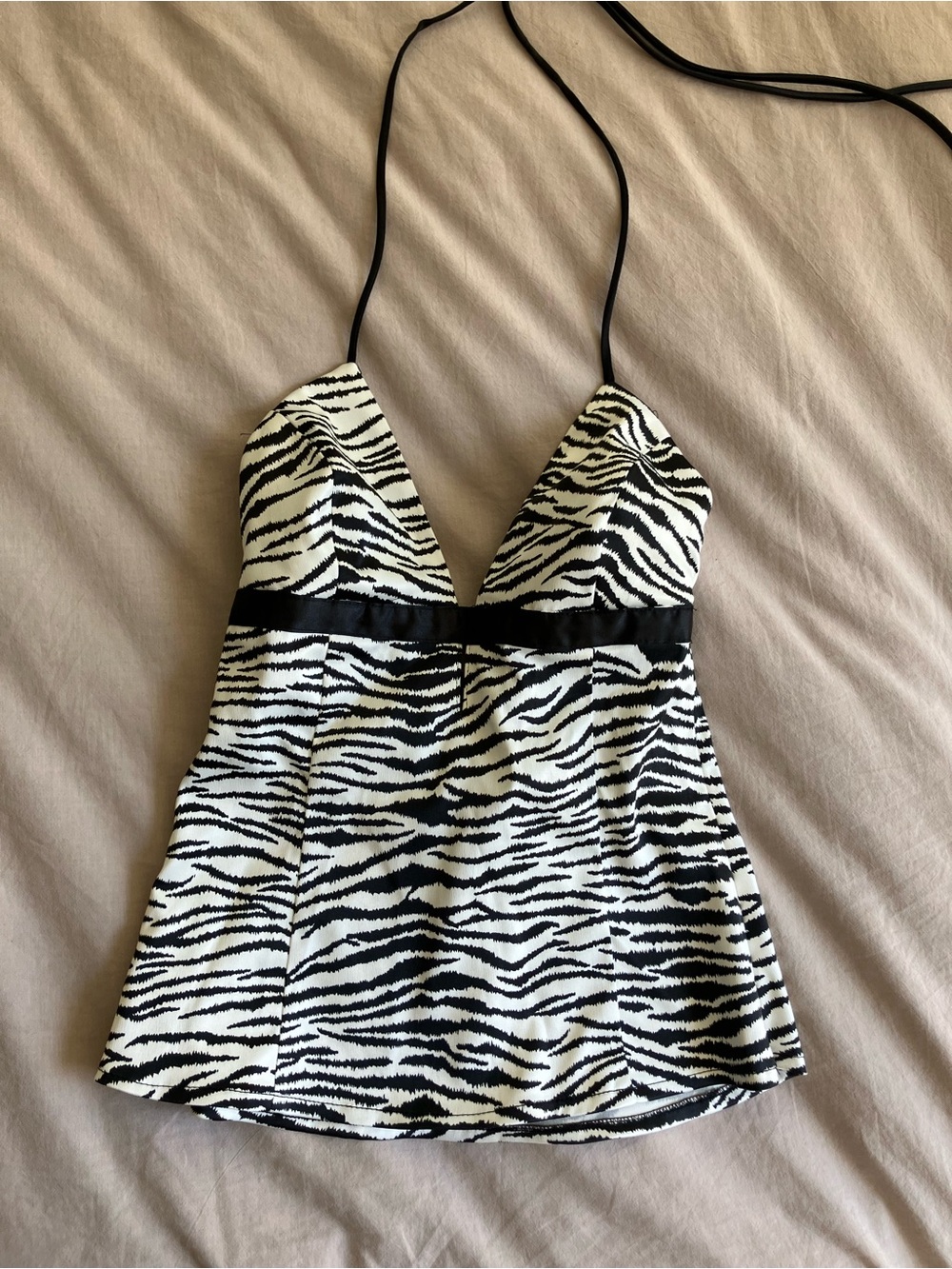 Guess | Vintage 90s Y2K Zebra Stripe Halter Tank Tie Back Crop Top